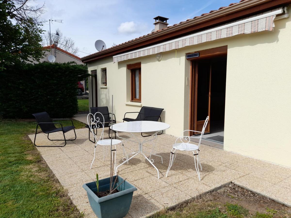 La Belle Maisonnette Montmorillon Extérieur photo